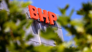 Πρόταση «μαμούθ» της BHP για την εξαγορά της Anglo American