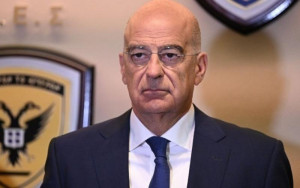 Δένδιας: 2 δισ. ευρώ για αντιαεροπορικό και anti-drone θόλο