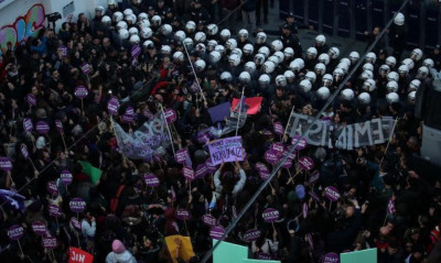 Τουρκία: Εκατοντάδες συλλήψεις διαδηλωτών στο τριήμερο- 300 οι γυναικοκτονίες φέτος