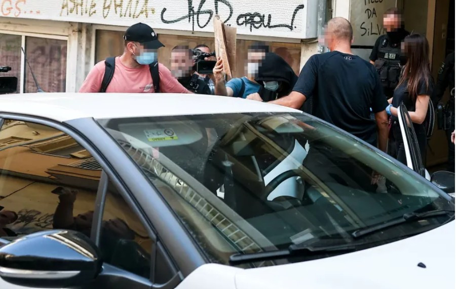 Marfin: Στην Ευελπίδων οι δύο συλληφθέντες – Το ανώνυμο email που «ξεκλείδωσε» την υπόθεση