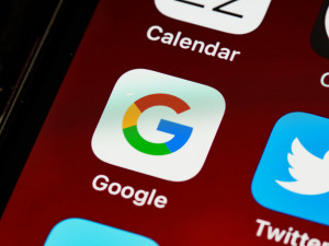 Google: Επένδυση $2 δισ. στην Anthropic