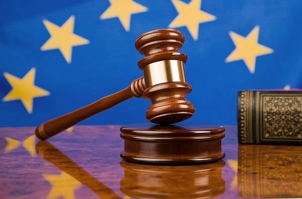 Ευρωπαϊκό Κοινοβούλιο: Αύξηση 183% σε διακρατικές μορφές οικονομικού εγκλήματος