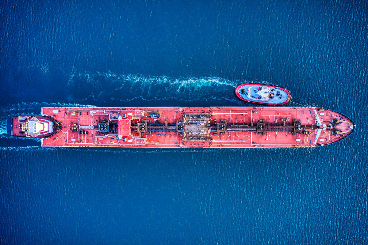 LNG: «Sold out» μέχρι το 2026 τα μακροπρόθεσμα συμβόλαια