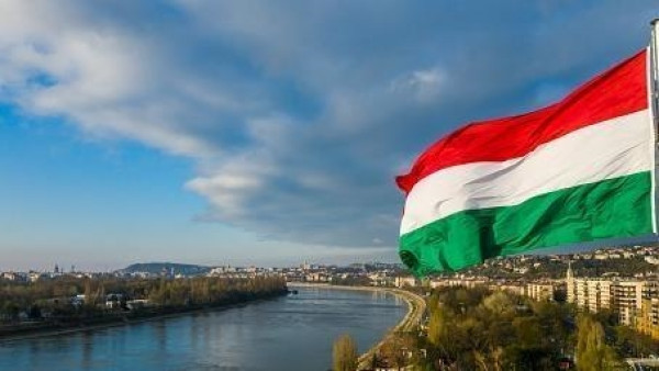 Ουγγαρία: Πρώτα ενεργειακές επενδύσεις, μετά εμπάργκο στο ρωσικό πετρέλαιο