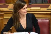 Αχτσιόγλου: Μέρισμα και για τους ανέργους του 2017