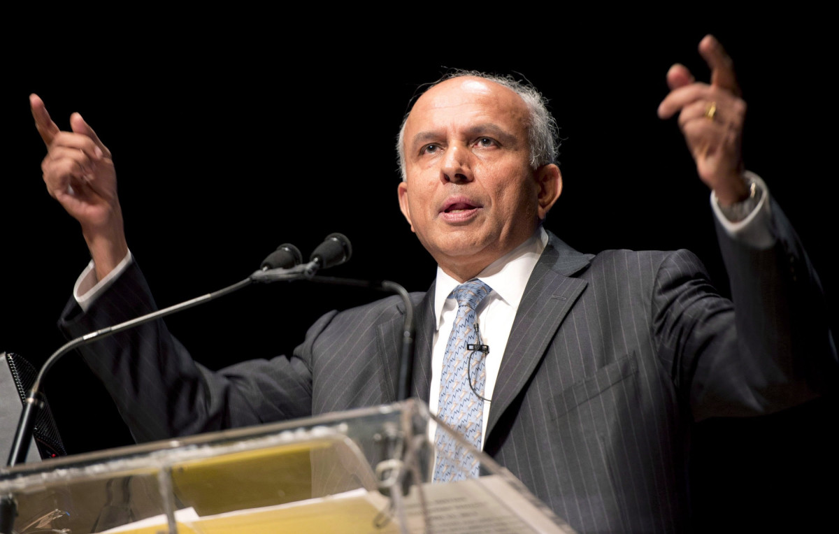 Placement του 2,2% της Eurobank από τον Prem Watsa