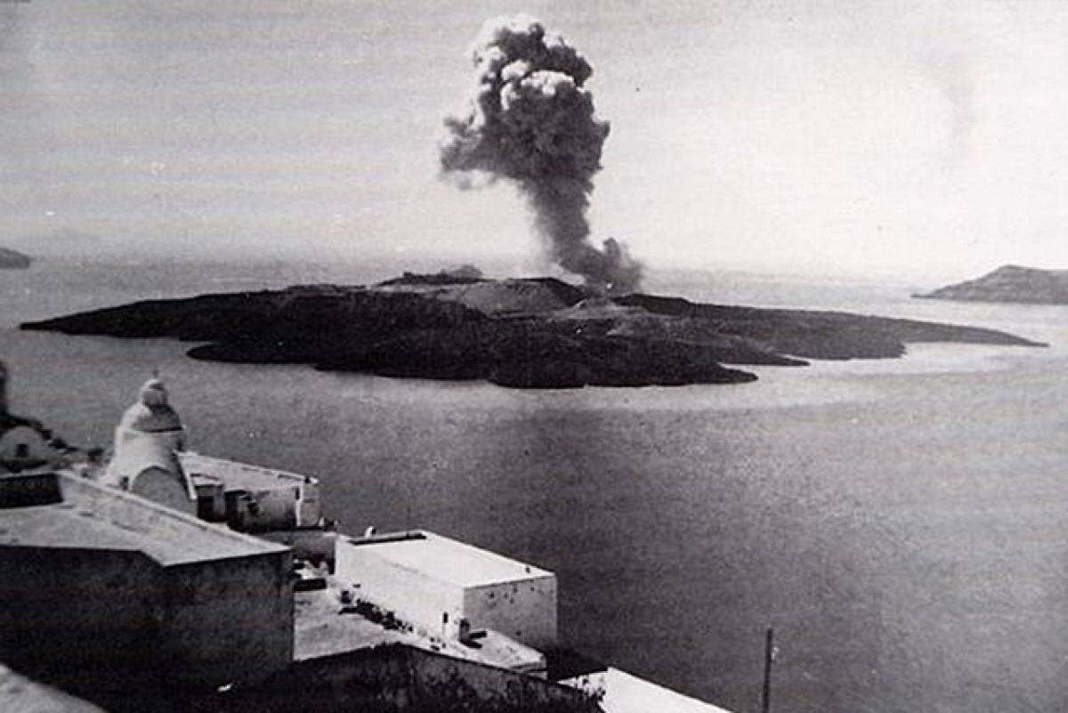 Σαντορίνη: Ενεργό και από τα πιο επικίνδυνα το υποθαλάσσιο ηφαίστειο
