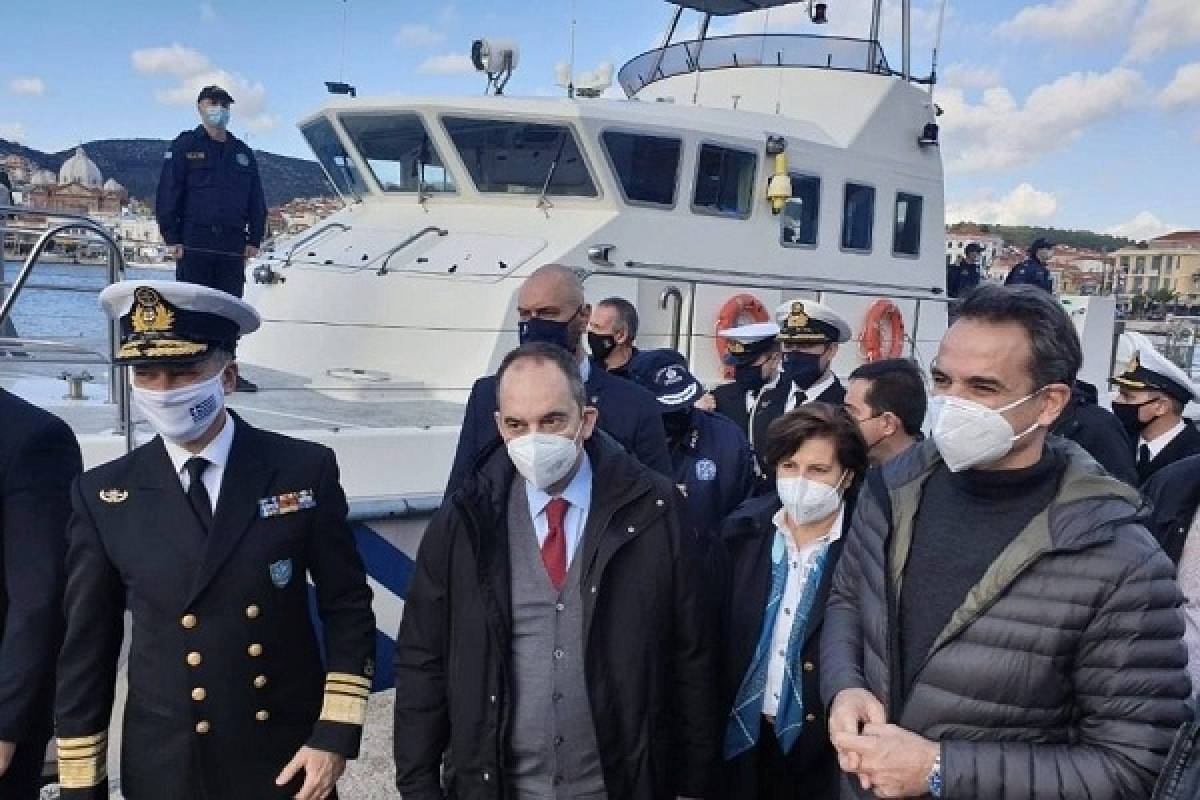 Μητσοτάκης: Να πειστούν να κάνουν το εμβόλιο και οι επιφυλακτικοί