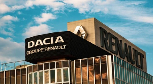 Οι πωλήσεις της Dacia αυξήθηκαν κατά 5,9% το α' εξάμηνο