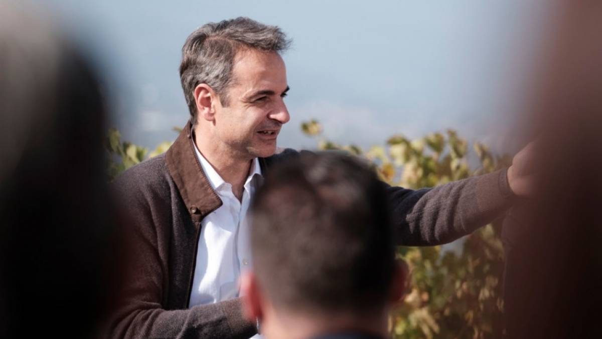 Μητσοτάκης σε οινοπαραγωγούς: Θα επιστραφεί ο ειδικός φόρος στο κρασί