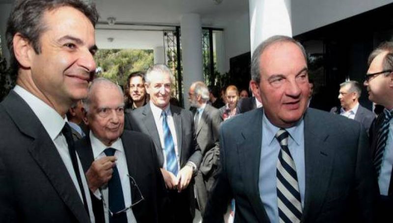 ΠΑΣΟΚ: Συνωμοσία σιωπής ΣΥΡΙΖΑ-ΑΝΕΛ και ΝΔ για τον Καραμανλή