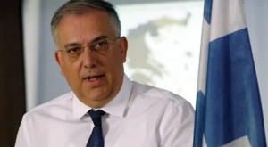 Θεοδωρικάκος: Φραγμός στην αισχροκέρδεια, γκάζι στην ανάπτυξη