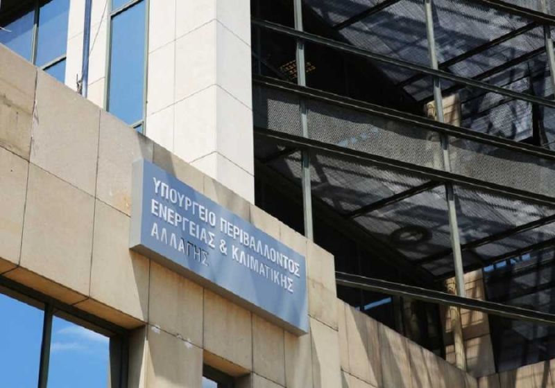 Διαψεύσεις απο το ΥΠΕΝ για κόψιμο ρεύματος