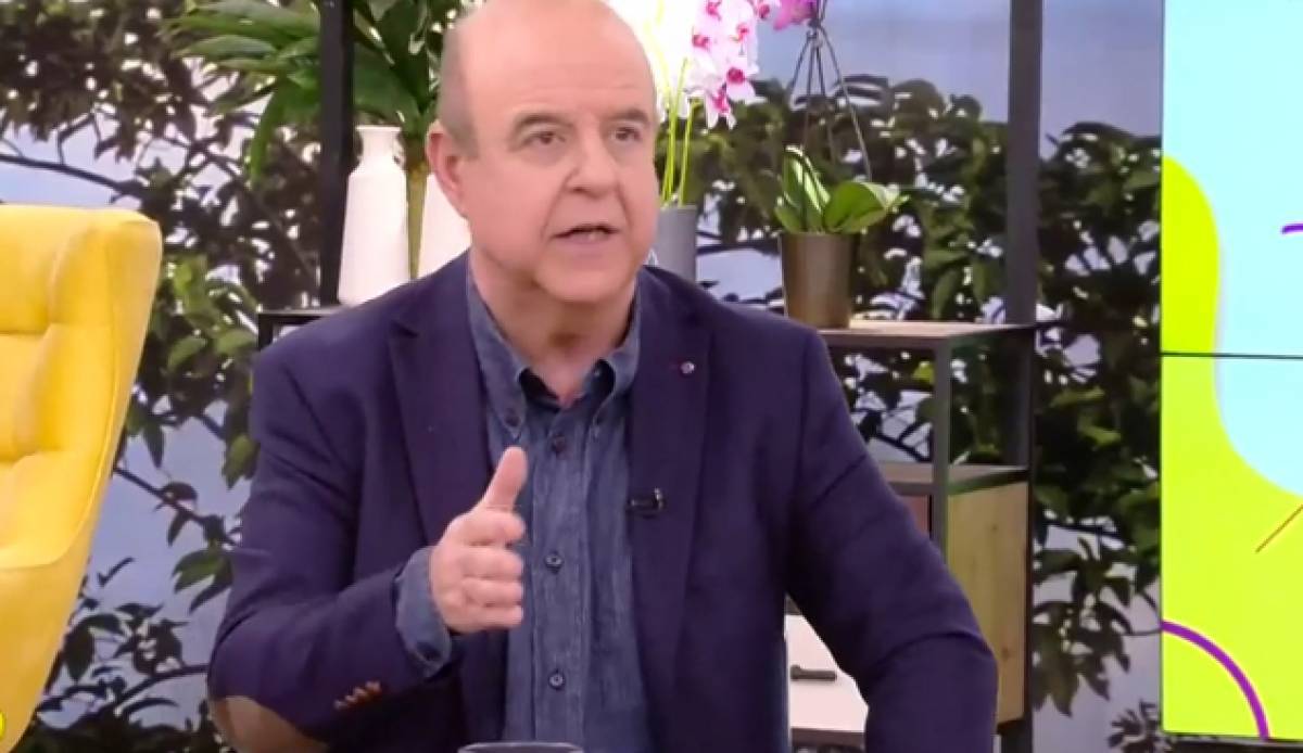 «Δημόσια συγγνώμη» Χαϊκάλη μετά τις καταγγελίες ηθοποιού για σεξουαλική παρενόχληση
