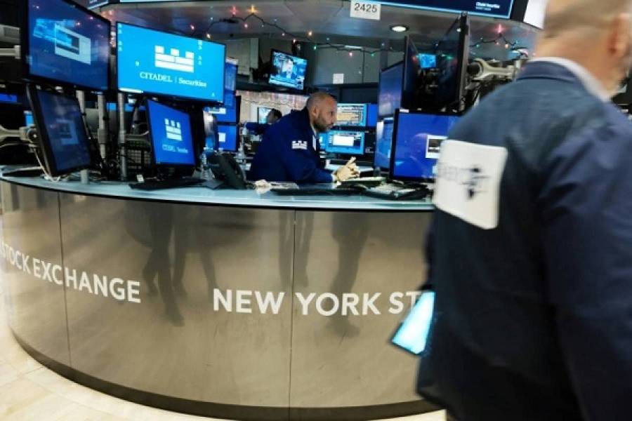 Wall Street: Σε ανοδικό «μονοπάτι» παρά το «άλμα» του πληθωρισμού