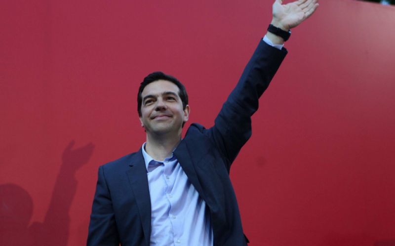 Bloomberg: Η ΕΕ να ακούσει τις ανησυχίες του Αλέξη Τσίπρα