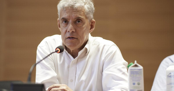 Αγοραστός: Κανένα έργο δεν θα άντεχε τόσο νερό