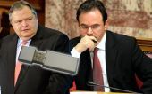 Στη Βουλή η λίστα Λαγκάρντ - Στο επίκεντρο Βενιζέλος και Παπακωνσταντίνου