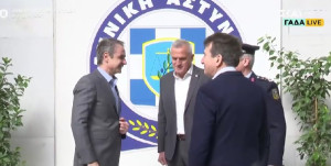 Μητσοτάκης: Επισκέφθηκε την Διεύθυνση Αντιμετώπισης Οργανωμένου Εγκλήματος