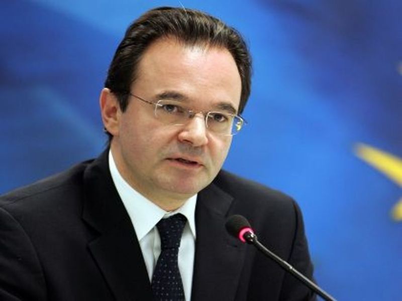 Aναθεωρείται το ΑΕΠ, εξασφαλισμένη η δεύτερη δόση το Σεπτέμβριο - Μειώθηκε το ταμειακό έλλειμμα