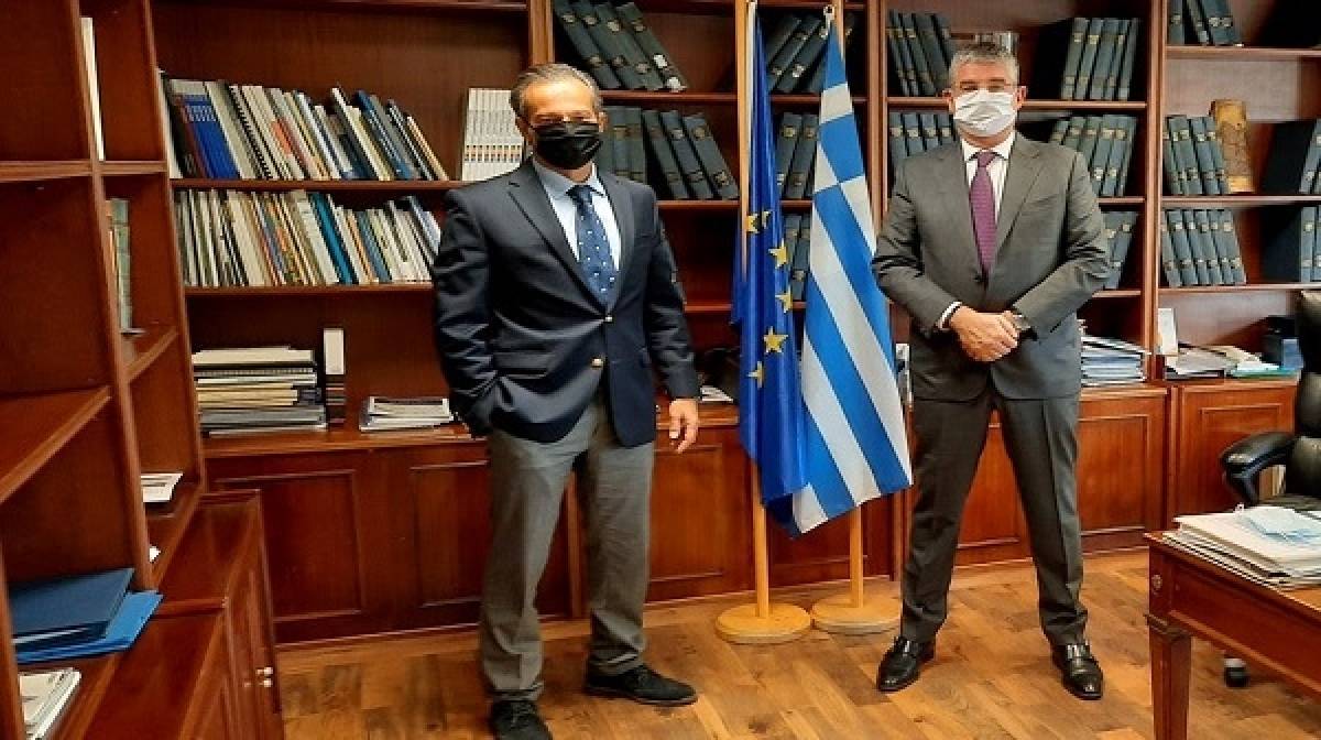 Υποχρεωτική διάθεση 500 εκατ. ευρώ σε πολύ μικρές επιχειρήσεις