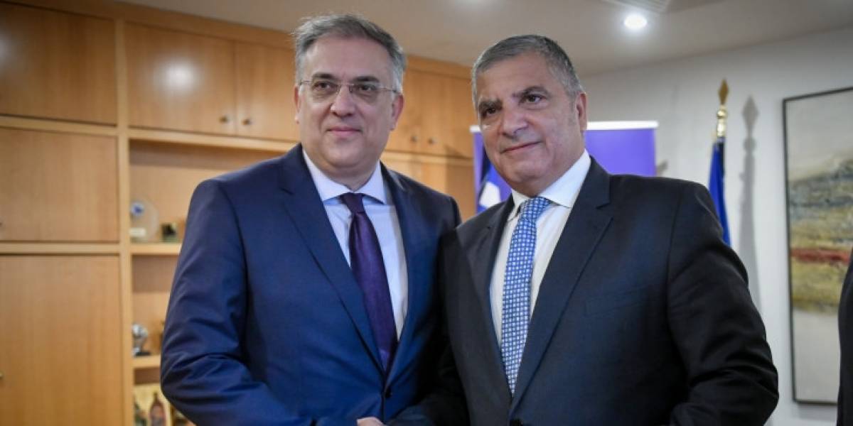 Αίτημα Θεοδωρικάκου προς τους δήμους για ελέγχους σε χώρους αναψυχής