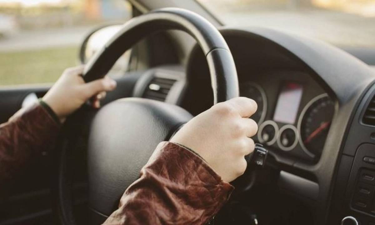 Δύο συλλήψεις για αντιγραφή σε εξετάσεις υποψήφιων οδηγών