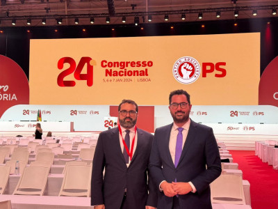 Ο Γραμματέας του ΠΑΣΟΚ στο συνέδριο του πορτογαλικού Σοσιαλιστικού Κόμματος