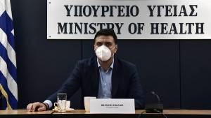 Κικίλιας: Μέχρι την άνοιξη η καθολική χρήση της μάσκας