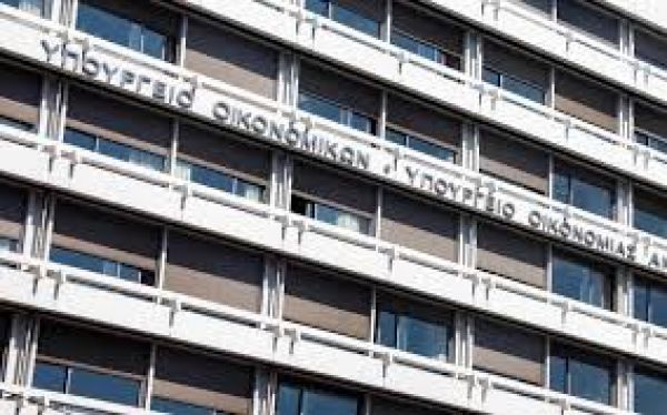 Τι απαντά το ΥΠΟΙΚ στον Μητσοτάκη για τα πλεονάσματα
