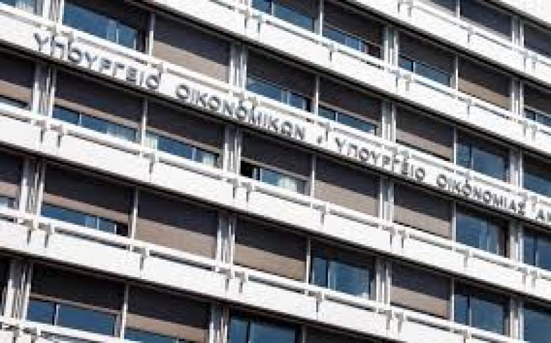Τι απαντά το ΥΠΟΙΚ στον Μητσοτάκη για τα πλεονάσματα