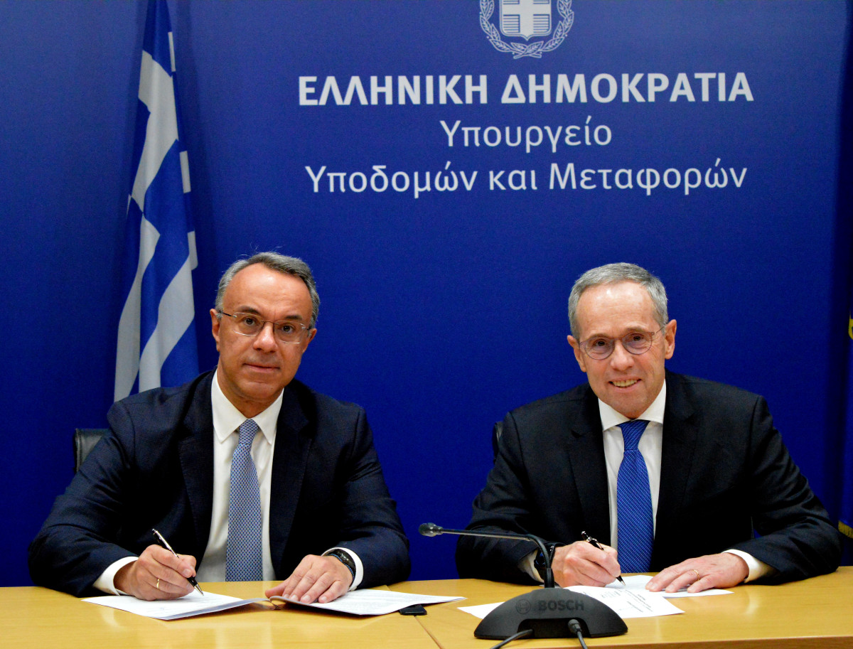 Πειραιώς: Ενισχύει τη παιδεία μέσω του προγράμματος «Μαριέττα Γιαννάκου»