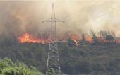 Αναζωπυρώθηκε η φωτιά στην Κύπρο-Απειλεί κατοικημένες περιοχές