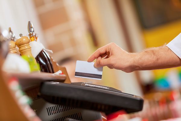 Οι 12 κλάδοι που πρέπει να εγκαταστήσουν POS... και άμεσα!