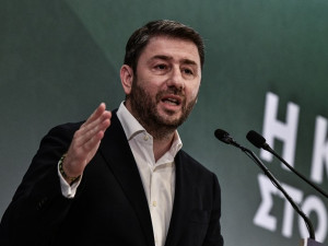 Ανδρουλάκης: Να γίνουμε ισχυρός πόλος απέναντι στην συντήρηση