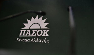ΠΑΣΟΚ: Η προτροπή Μητσοτάκη προκαλεί θυμηδία μετά τους δημόσιους εκβιασμούς