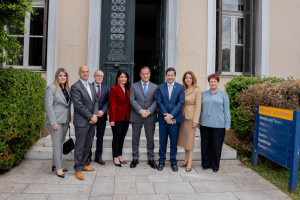 Πραγματοποιήθηκαν τα εγκαίνια της ανακαινισμένης γυναικολογικής κλινικής στο Αρεταίειο Νοσοκομείο