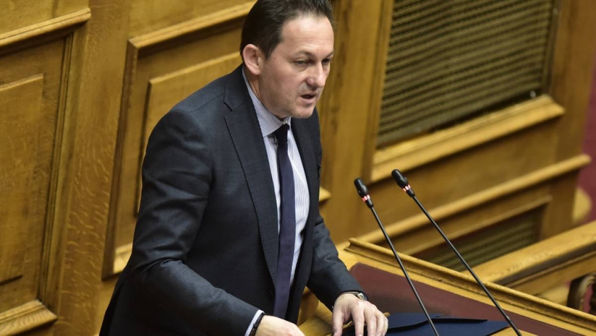Πέτσας: Ο πρωθυπουργός θα ανακοινώσει επιπλέον μέτρα στήριξης της εργασίας