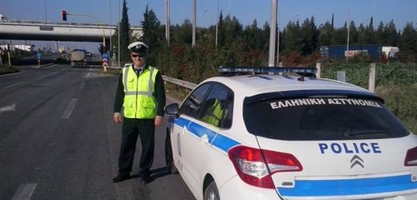 Αυξημένα μέτρα της τροχαίας για τον Δεκαπενταύγουστο