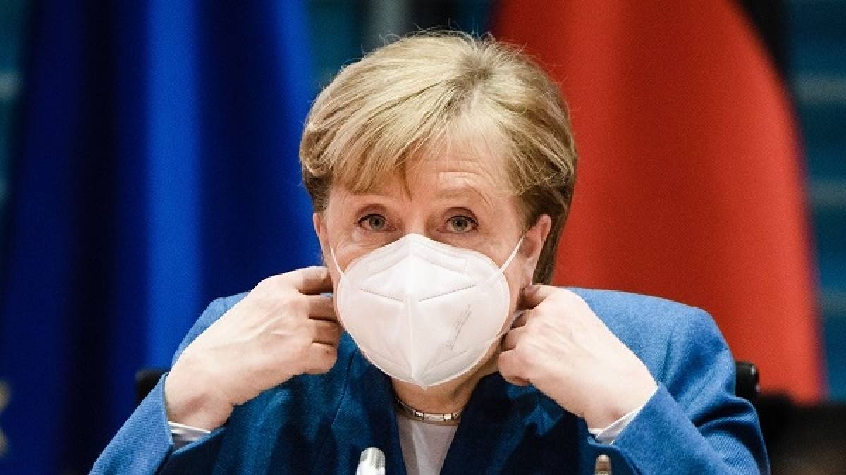 Bild: Αυστηρότερους περιορισμούς σε όλη τη Γερμανία εξετάζει η Μέρκελ
