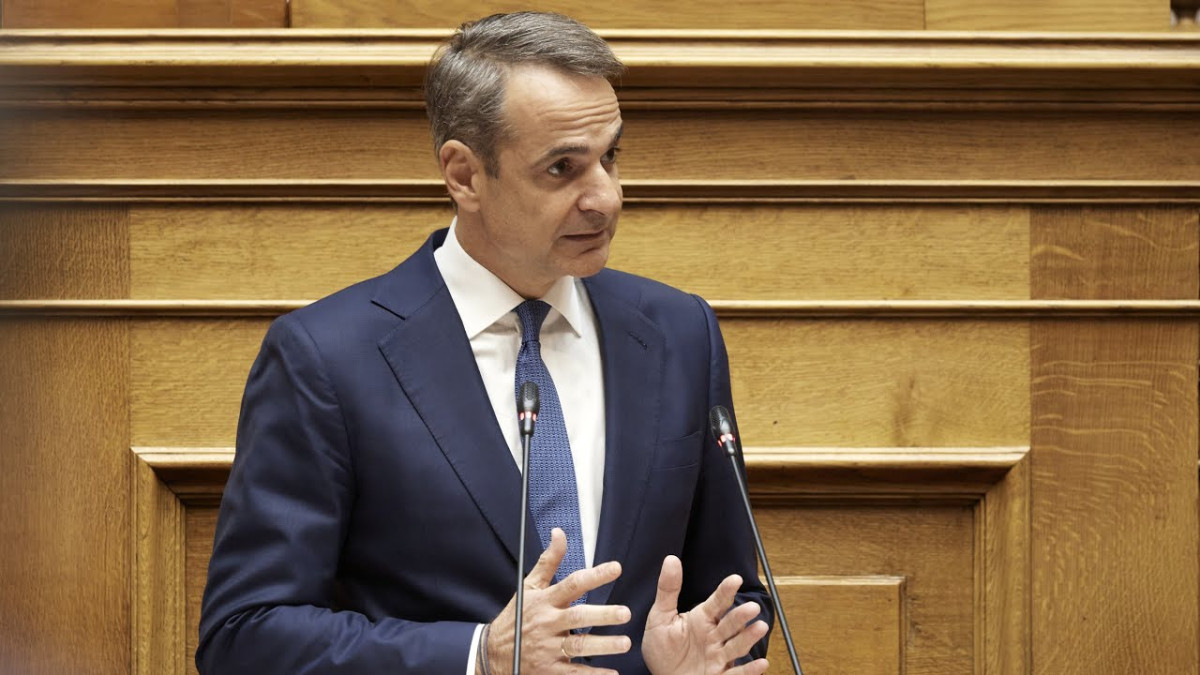 Μητσοτάκης για ομόφυλα ζευγάρια: Προστατεύουμε αυτονόητα δικαιώματα