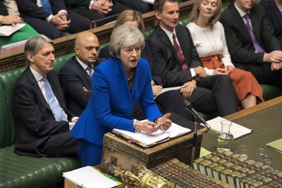 Brexit: «Παίζει τα ρέστα της» η Μέι στη βρετανική βουλή