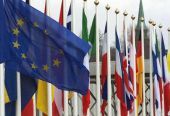 Die Welt: Η Ευρώπη ρίχνει την τελευταία ζαριά της