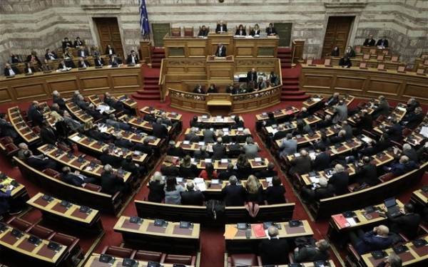 Βουλή:«Πέρασε» το νομοσχέδιο για τα συνοριακά σημεία διέλευσης σε Πρέσπες-Προμάχους