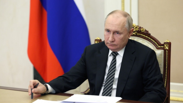 Η Ρωσία προτείνει διάσκεψη σε επίπεδο υπουργών για το Μεσανατολικό
