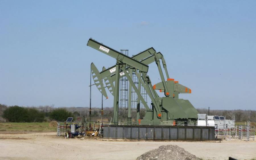 «Πετάει» το πετρέλαιο λόγω ΗΠΑ,υποχωρεί με Gazprom το φυσικό αέριο