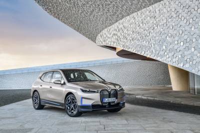 To BMW Group δίνει μία πρώτη γεύση από τη μελλοντική BMW iX