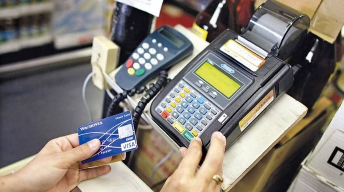 Ανέπαφα το 33% των πληρωμών σε φυσικά καταστήματα το 2020