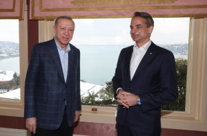FAZ: Η Κύπρος... φοβάται την προσέγγιση Άγκυρας- Αθήνας