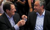 Αναστασιάδης-Ακιντζί: Ευχές στους Κυπρίους με κοινό τηλεοπτικό μήνυμα